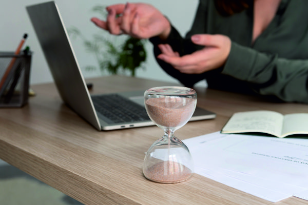 О временных правилах увеличения цены на сумму НДС, введённых Конституционным Судом РФ